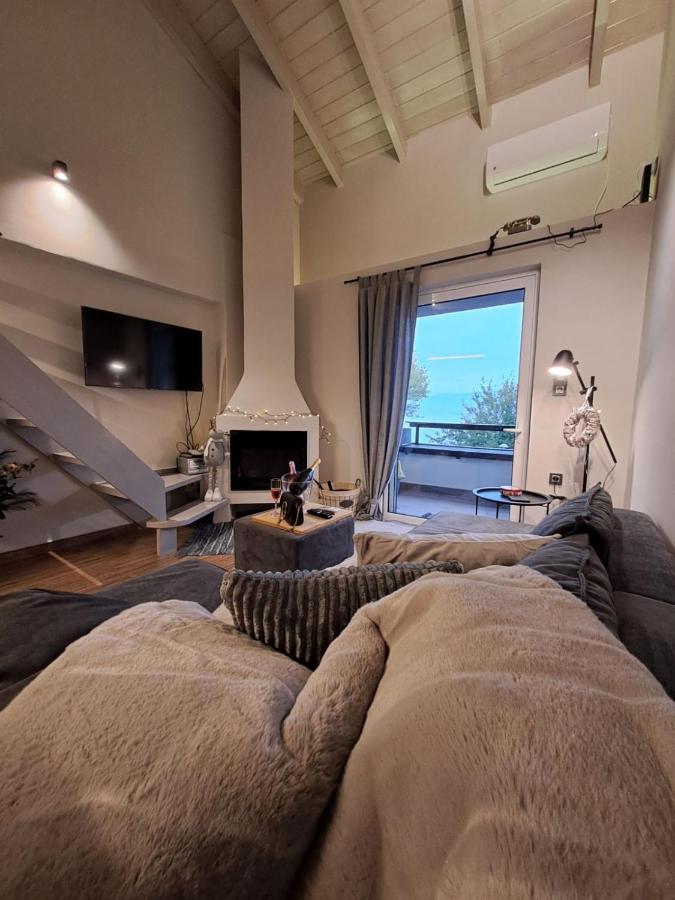 Vrachos Suites Αίγιο Εξωτερικό φωτογραφία
