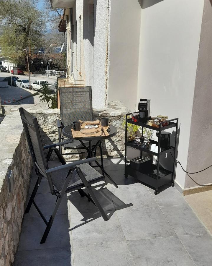 Vrachos Suites Αίγιο Εξωτερικό φωτογραφία